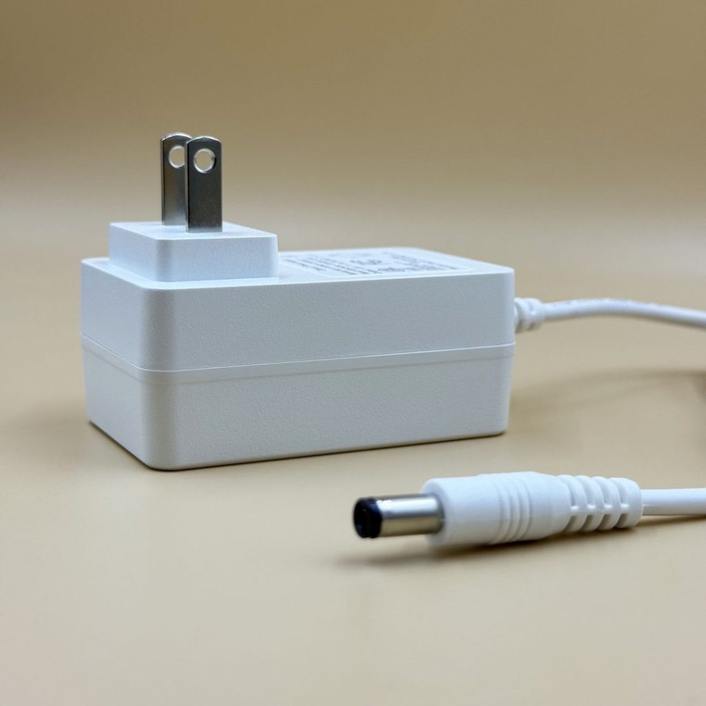 custom charger design for 18650 lithium battery packs